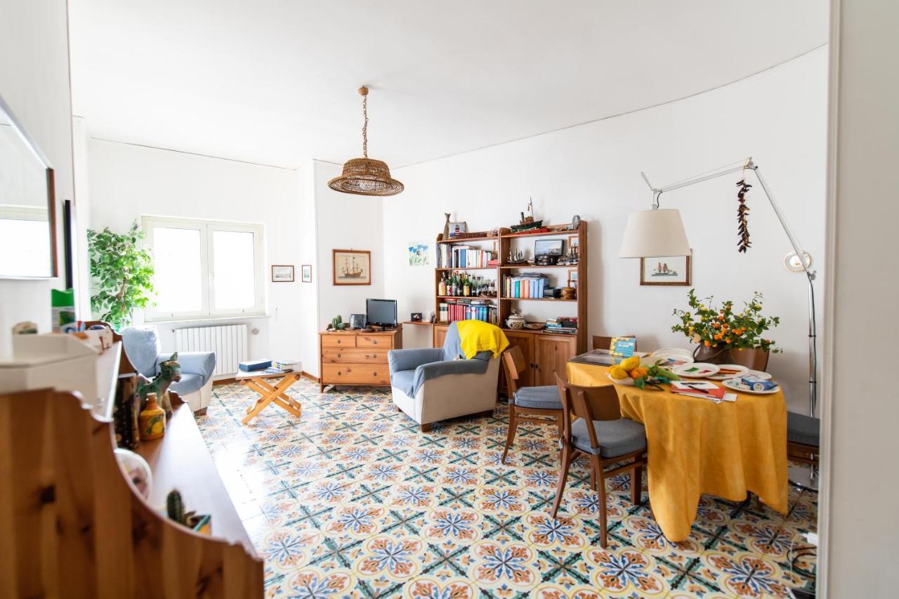 Virginia'S Guest House Sorrent Exterior foto